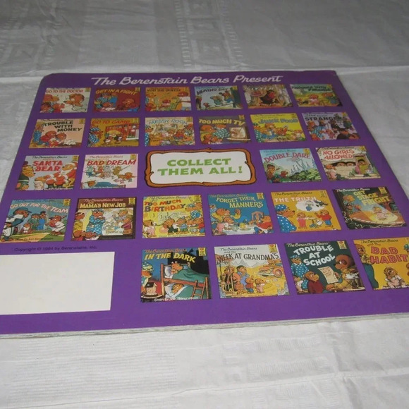 The Berenstain Bears and TOO MUCH TV Color Illustrated Paperback Learning Read - Picture 2 of 4